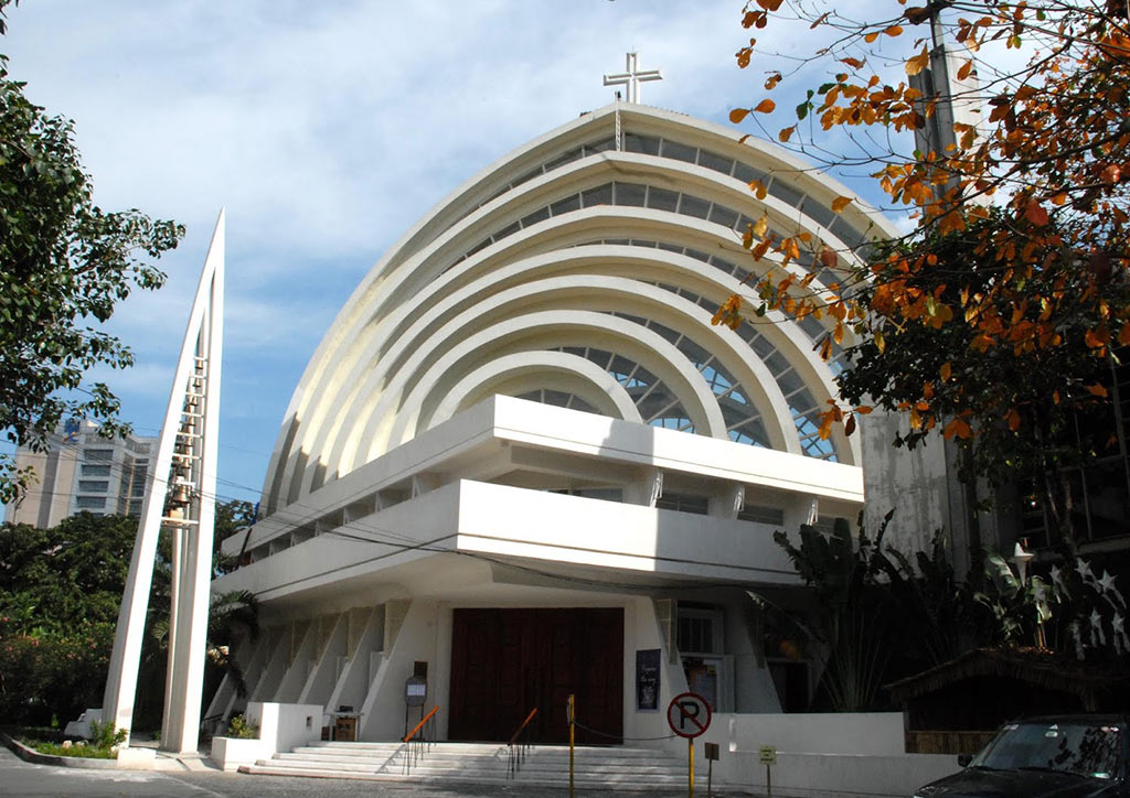 beautiful churches in metro manila