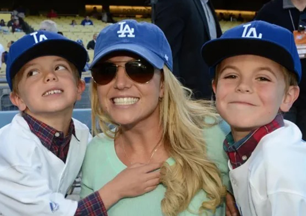 britney spears with her sons