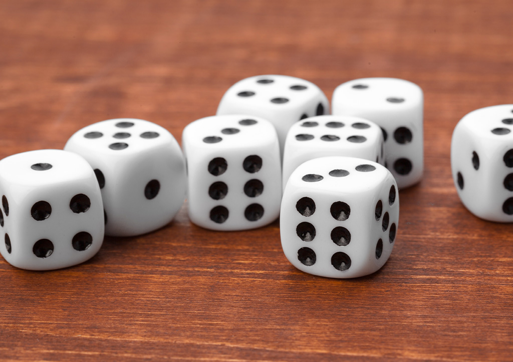 How to Hold the Chinese Mooncake Dice Game at Home