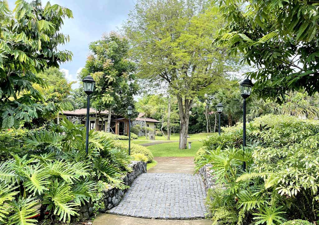 El Jardin de Zaida Staycation Philippines