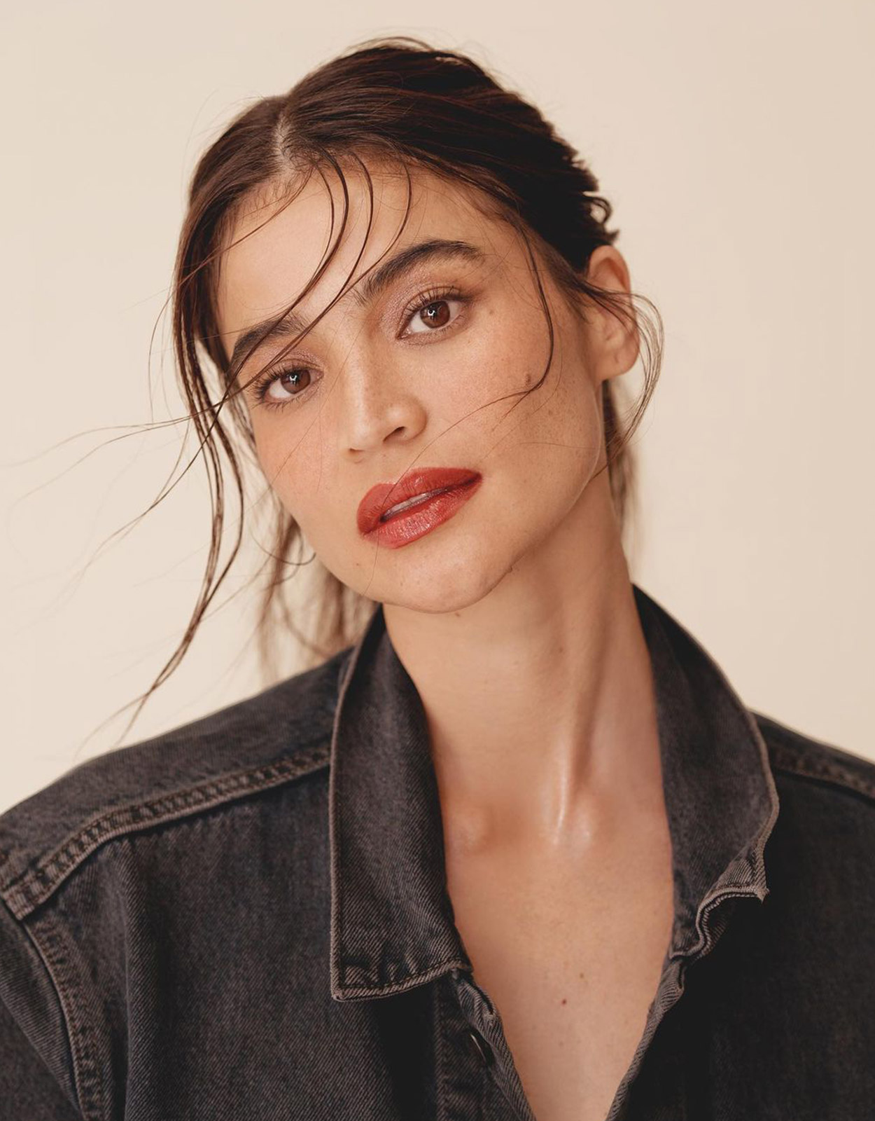 Anne Curtis for BLK Cosmetics