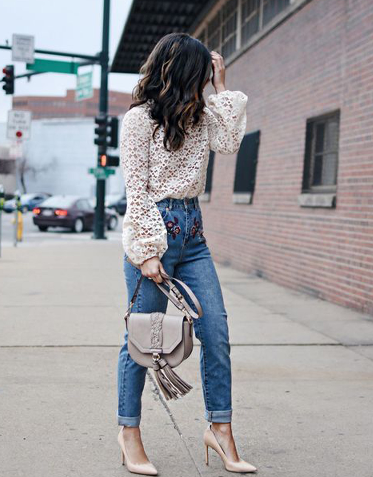 Styling mom jeans