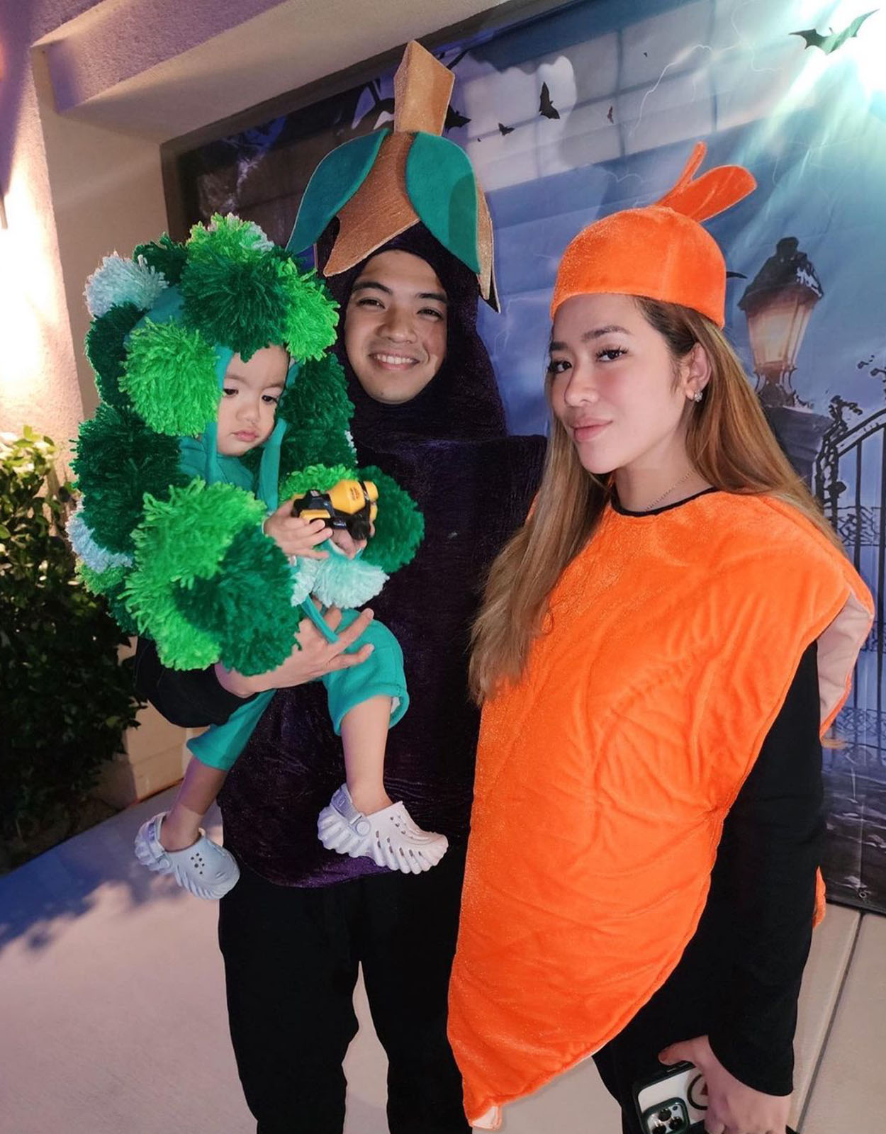 Angeline Quinto and family