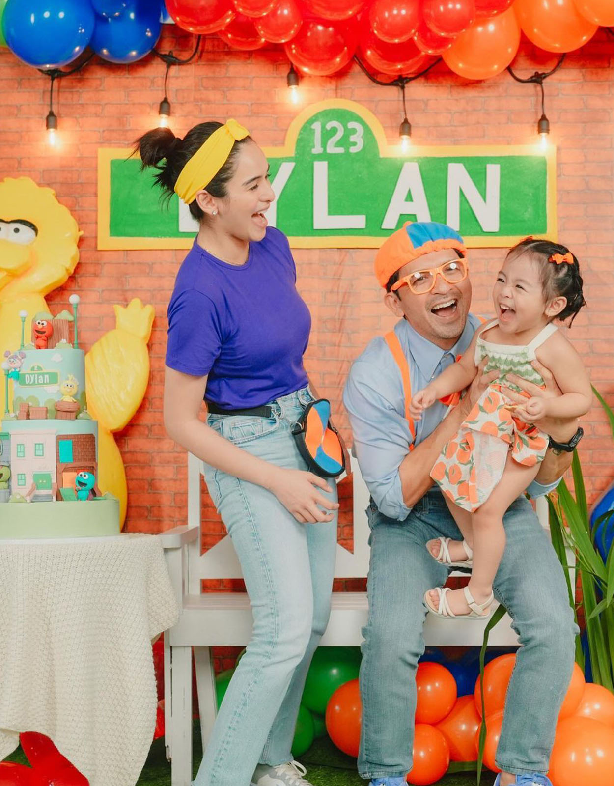 Jennylyn Mercado and Dennis Trillo dressed up as Blippi and Meekah for daughter Dylan's birthday