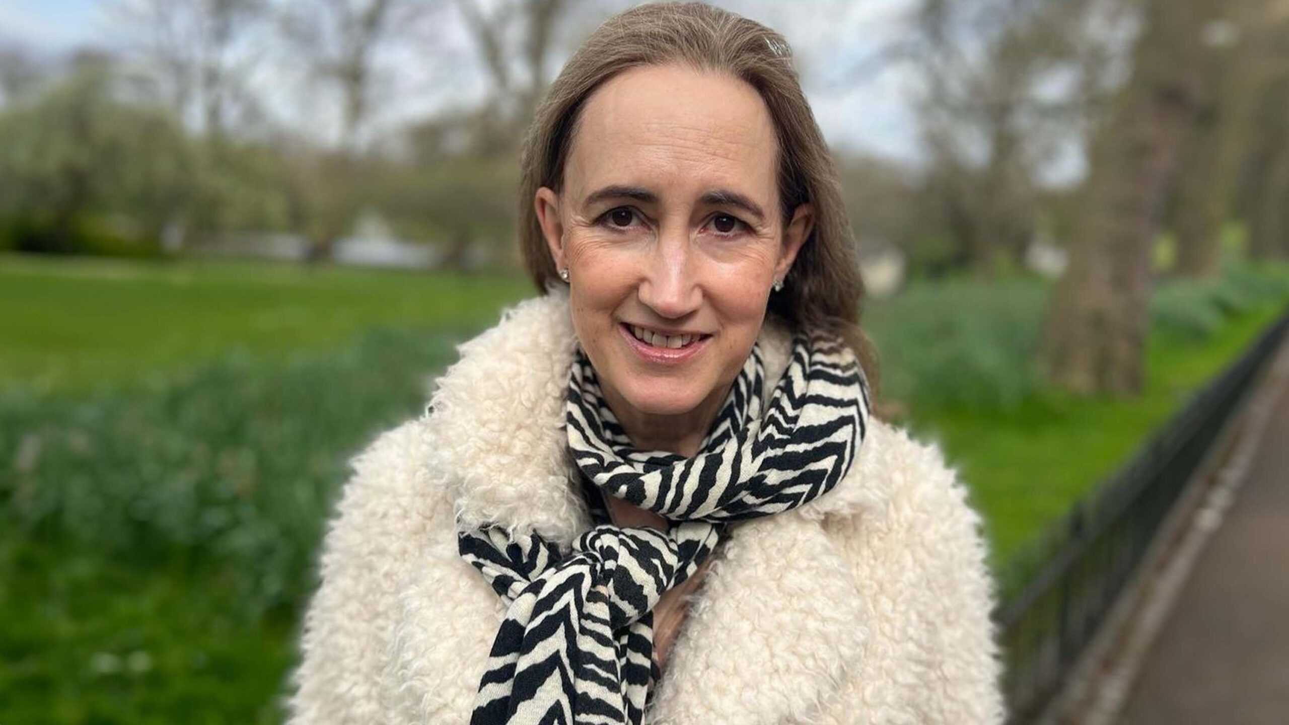 Shopaholic Author Sophie Kinsella Shares Brain Tumor Diagnosis 8384