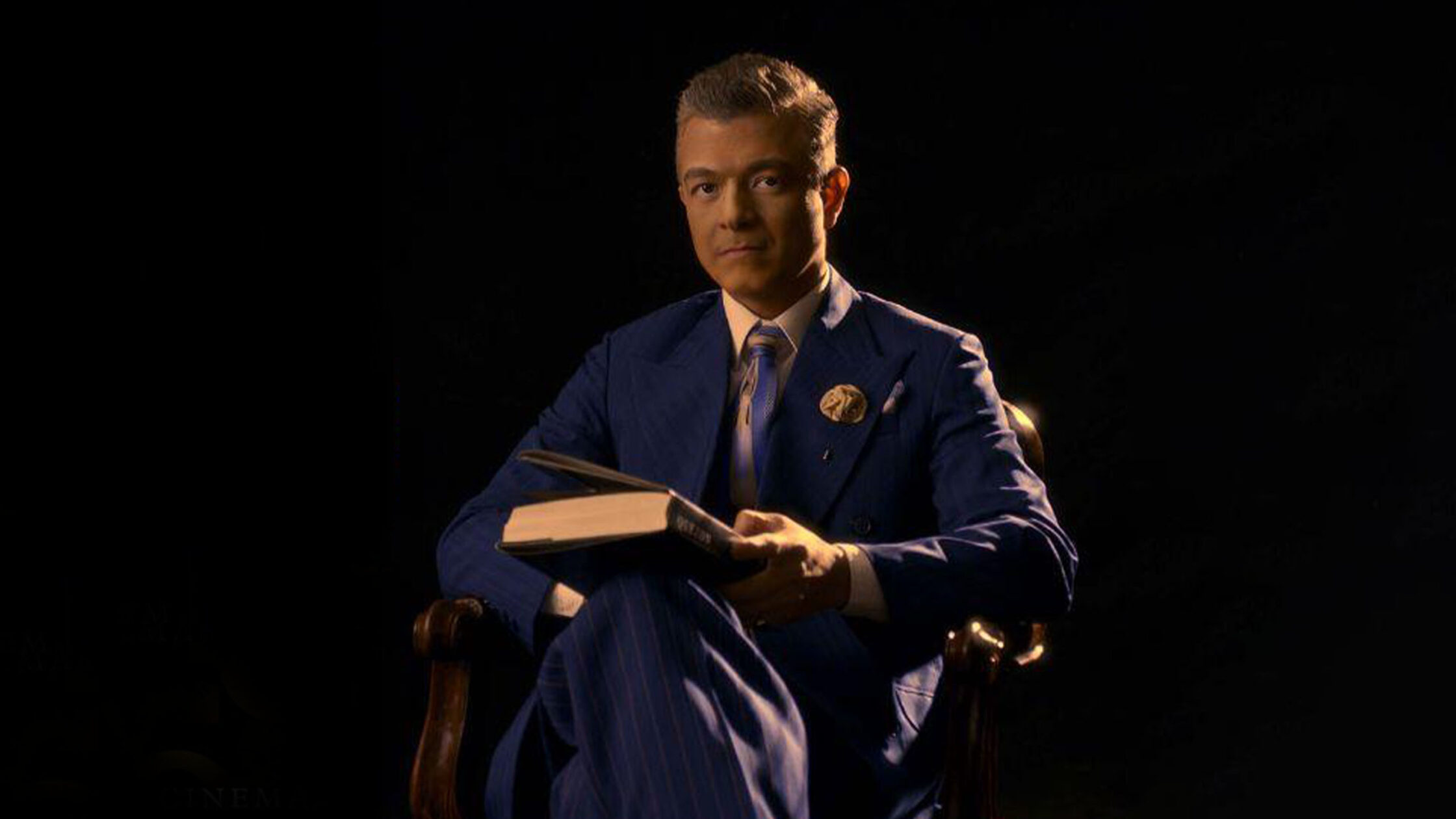Jericho Rosales as Manuel L. Quezon in the Quezon movie