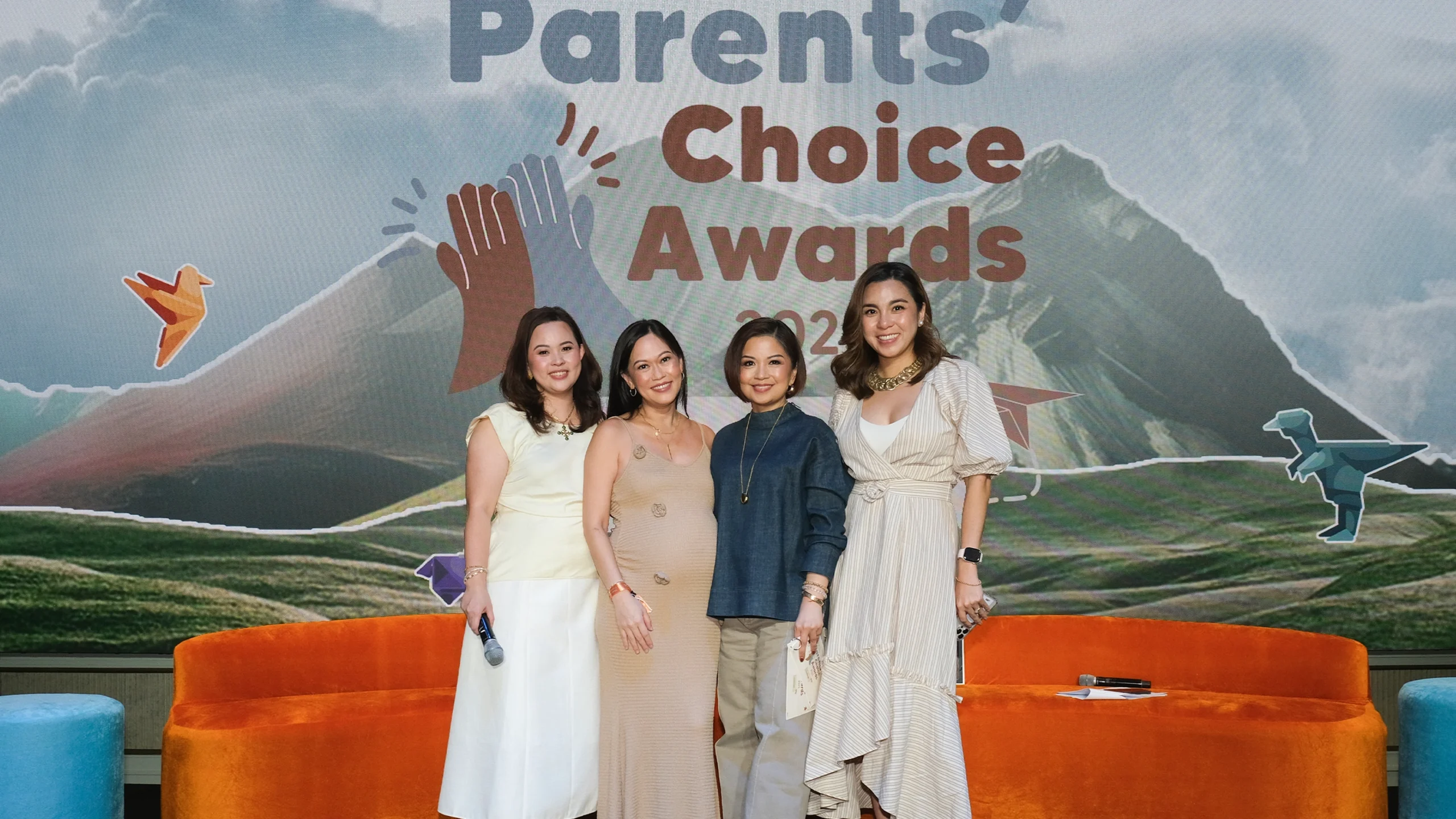 Traveling with the Parenting Essentials: When Parents’ Choice Awards and Travelhood Come Together