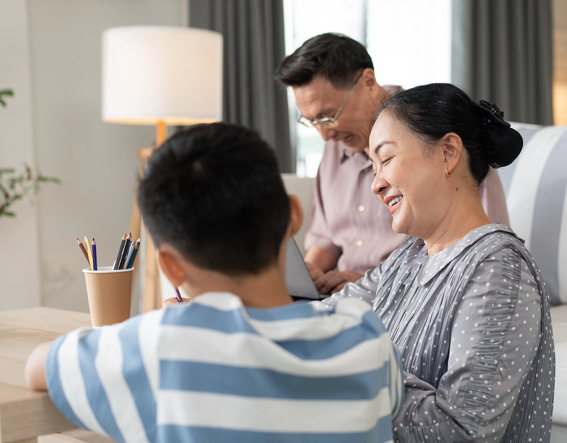 Even though the world pushes for everyone to speak English, here's why parents shouldn't neglect speaking the Filipino language