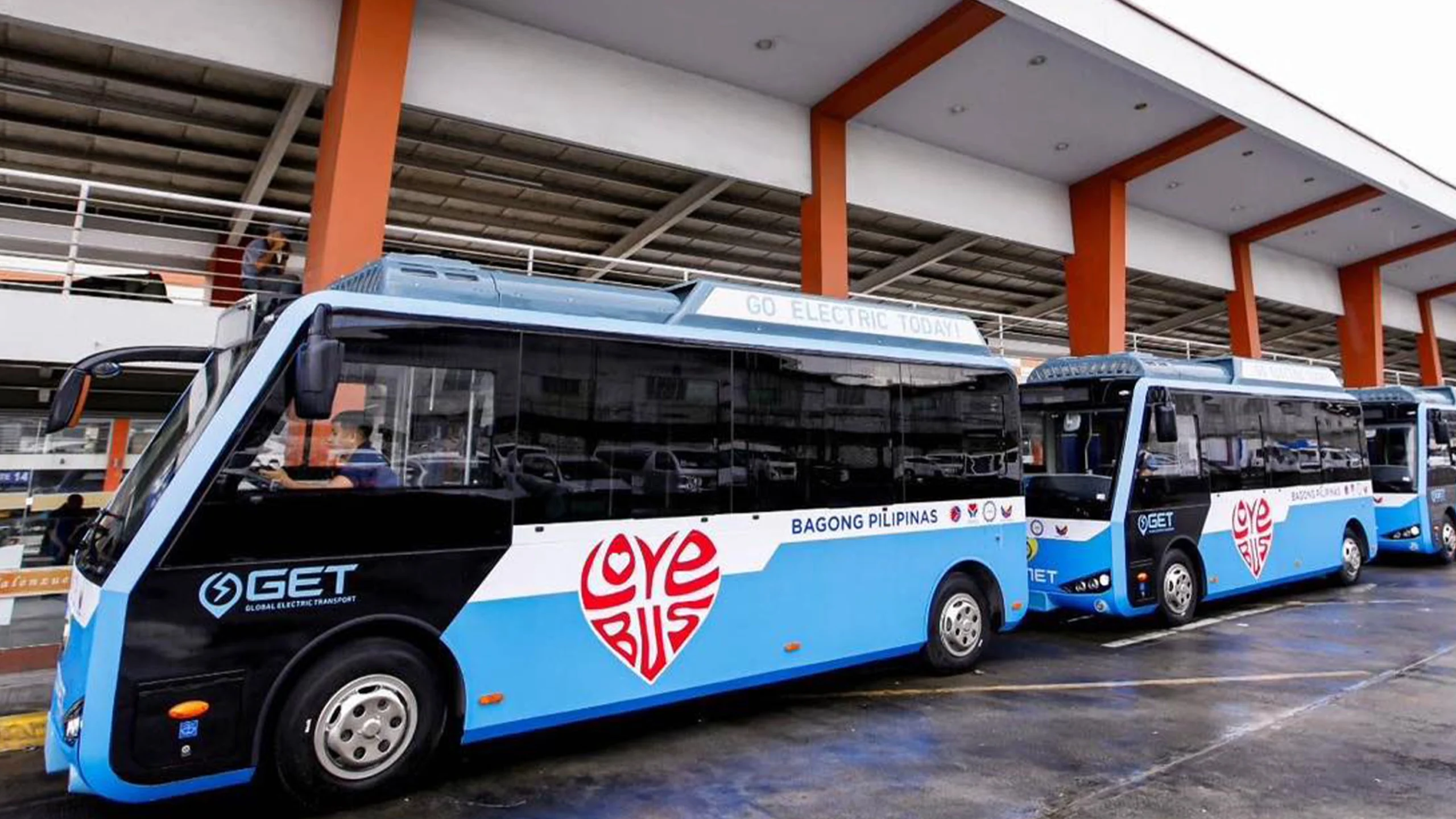 Love Bus Rolls Again: A Nostalgic, Family-Friendly Ride Returns for Today’s Commuters
