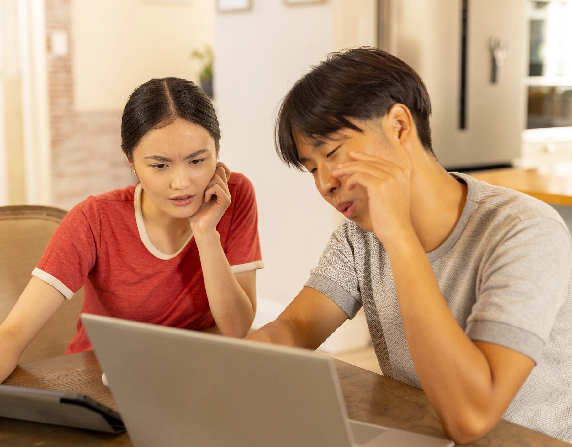 What can parents do for one another after losing a job?