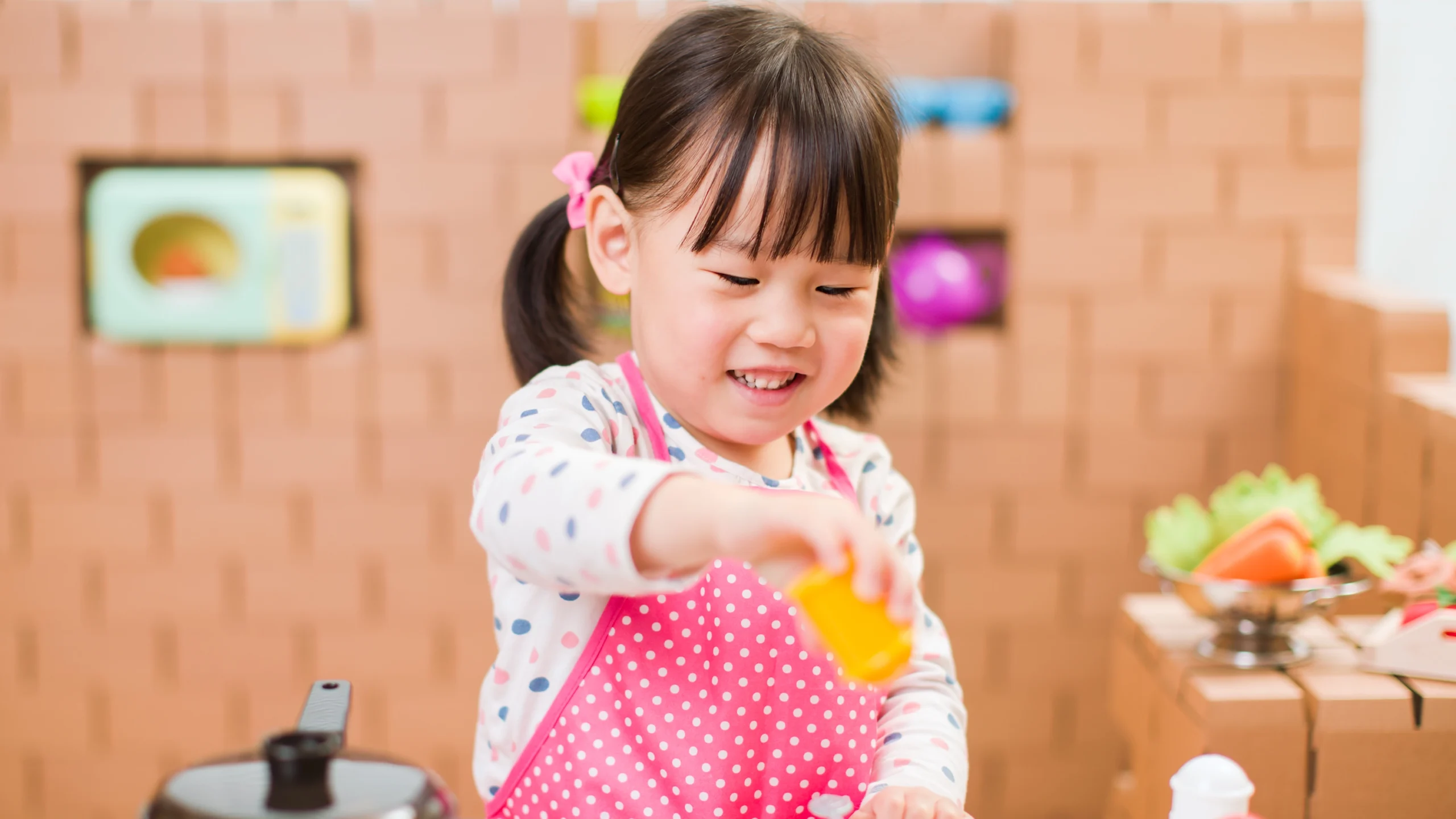 When Small Hands Create Big Worlds: How Imaginative Play Shapes Emotional Intelligence