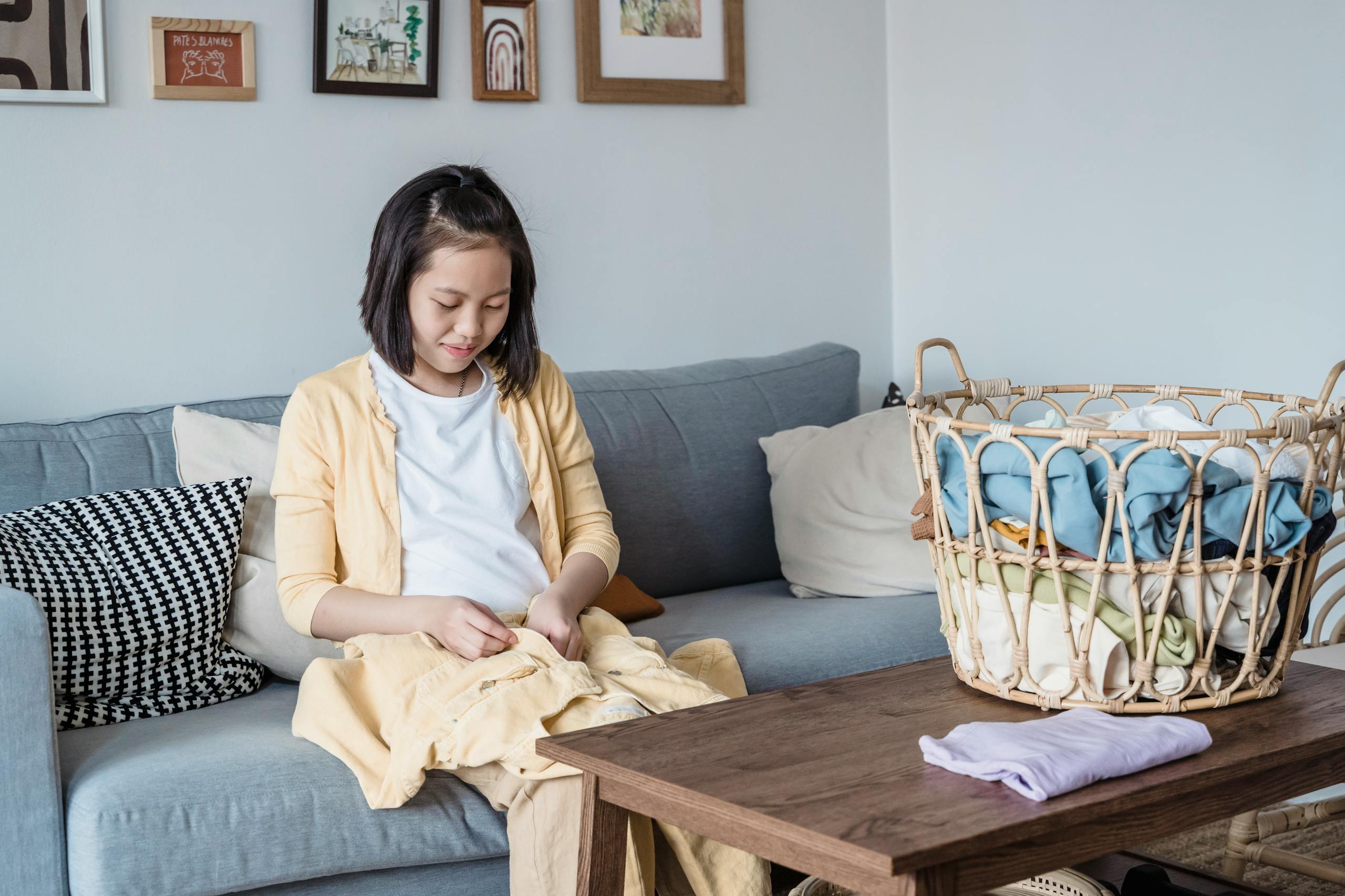 Outsourcing Laundry: Smart Laundromat Tips for Millennial Condo Parents